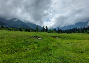 Neelum Valley Naran Tour Package