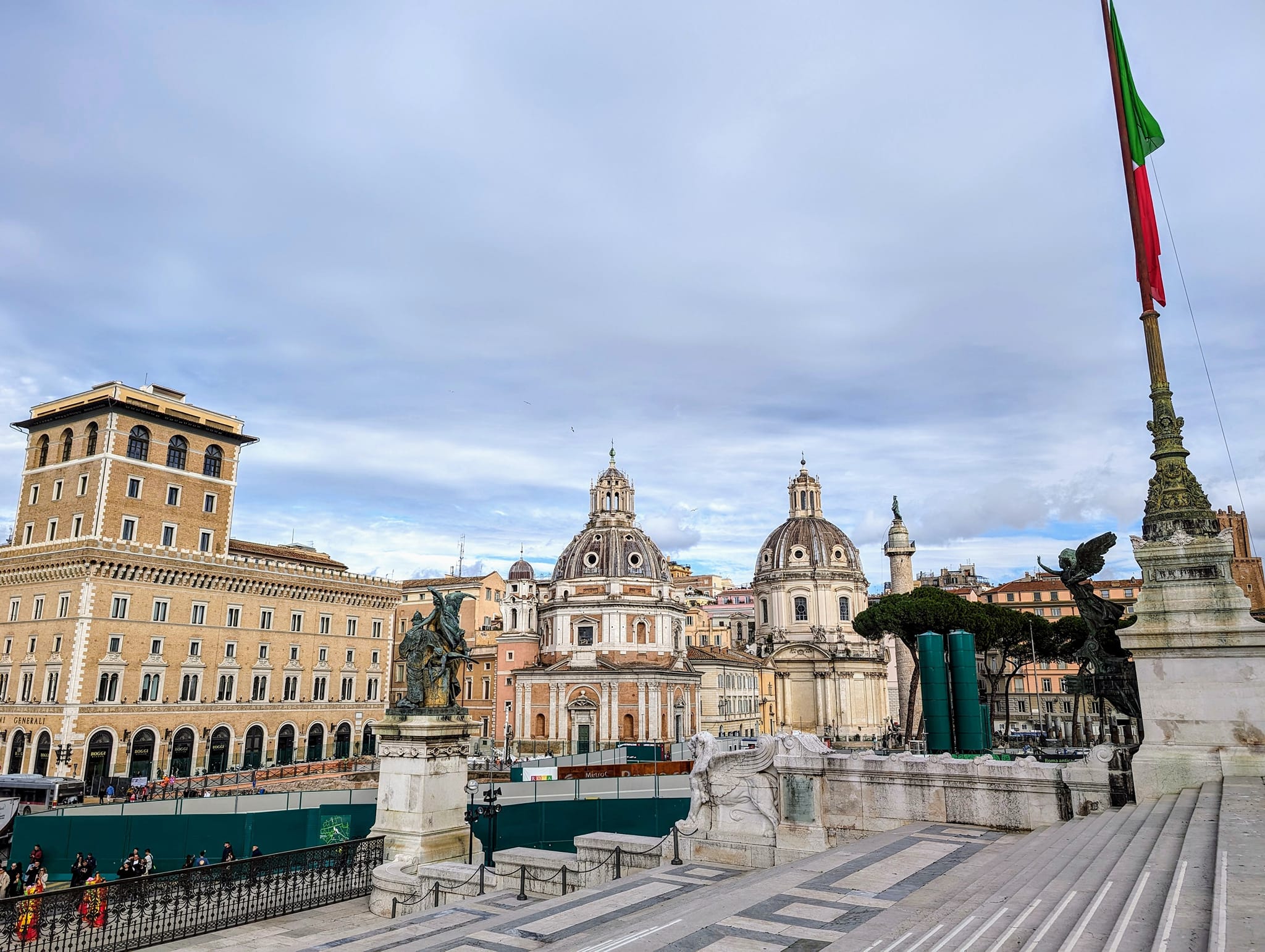 Cheap country to visit from Pakistan